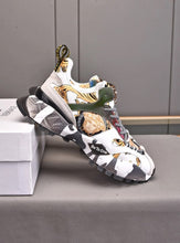 White colorful thick Soled Comfortable Sport Shoes