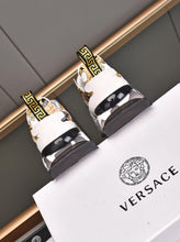 White colorful thick Soled Comfortable Sport Shoes