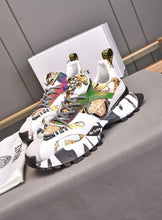 White colorful thick Soled Comfortable Sport Shoes